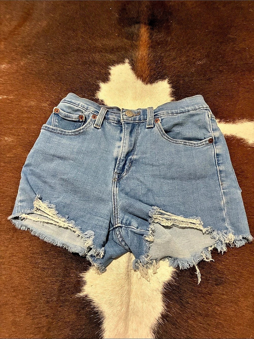 Levi's High Rise Shorts Distressed Jean Shorts Blue Waist 26